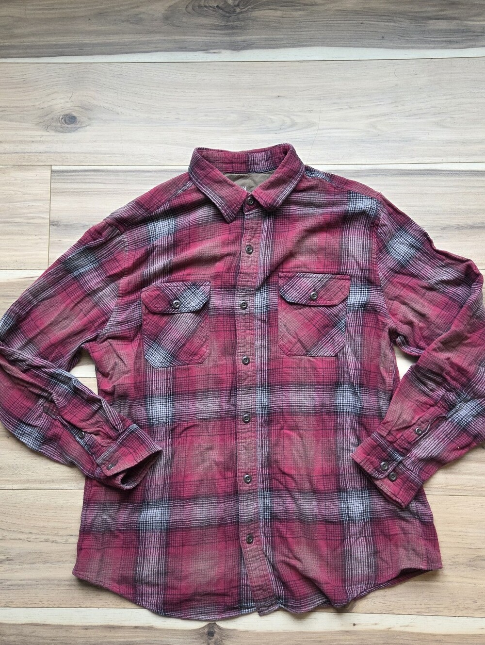 Ocean & Coast Women's Pink Plaid Long Sleeve Flannel Shirt Size L